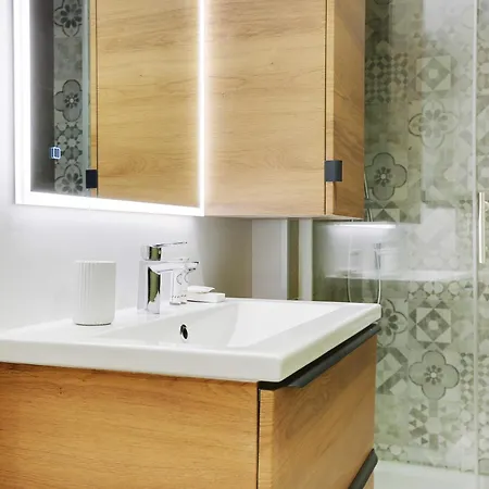 Wonderful - 1br 5p - Sacre Coeur Ramey דירה